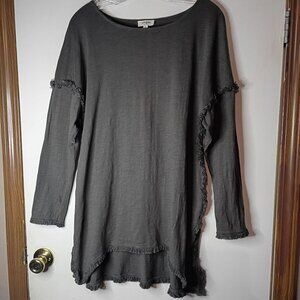 Umgee Distressed Tunic Top Women's Small Gray Frayed Hem Long Sleeve